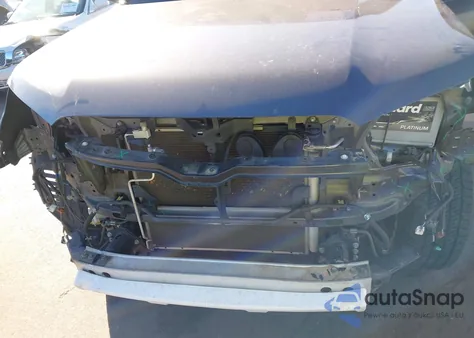 2019 Toyota 4Runner Sr5 Premium z USA, uszkodzony, nr VIN JTEBU5JR7K5672159